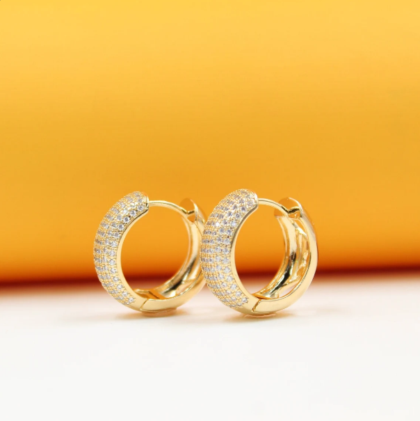 Zirconia Thick Huggies For 18K Gold (L295)